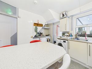 Photo 13- click for photo gallery